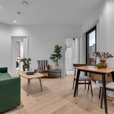 Vervet Skyview L L Near Attractions Tromsø