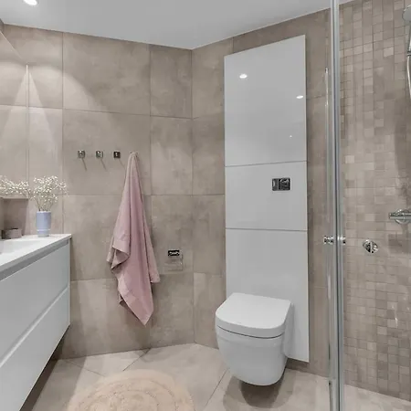 Daire Vervet Skyview L L Near Attractions *