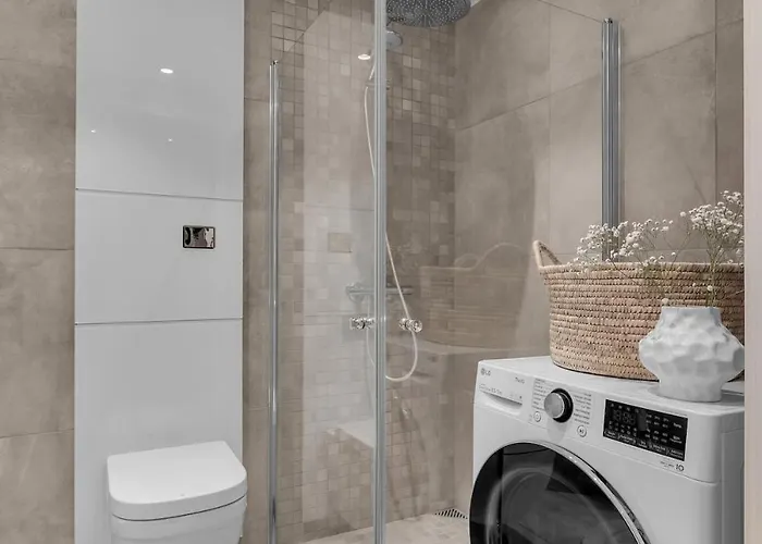 Vervet Skyview L L Near Attractions 아파트